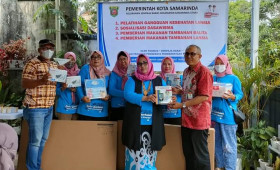 Jumat , 11 November 2022 Kegiatan Probebaya Bidang Pemberdayaan Masyarakat RT.08 : Sosialisasi Gangguan & Dasawisma, Pemberian Makanan Tambahan Balita & Lansia